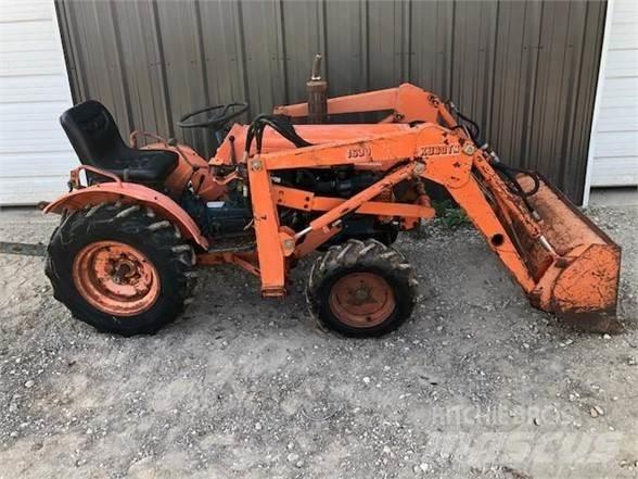 Kubota B7100 Tracteur