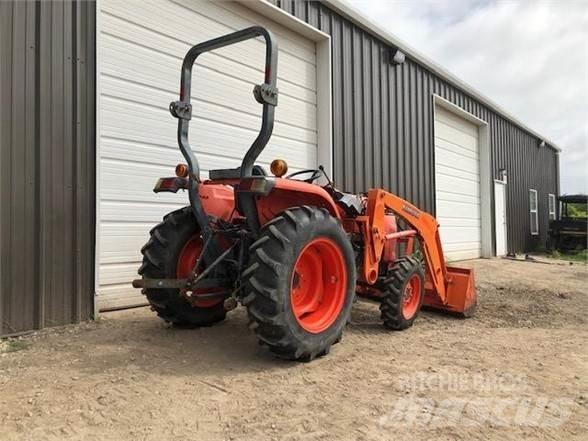 Kubota L3200 Tracteur