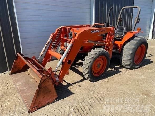 Kubota M4700 Tracteur