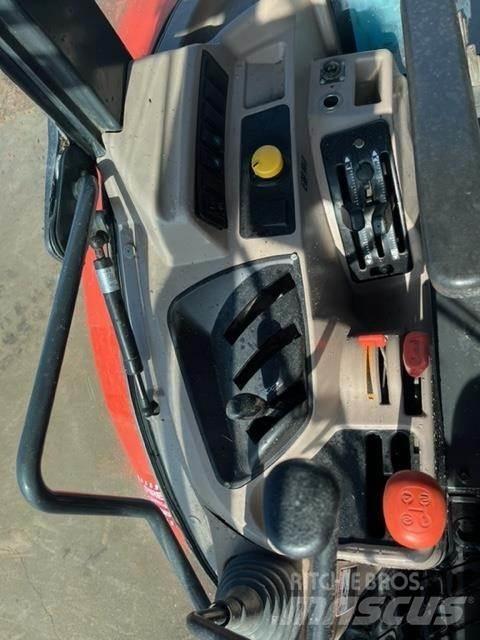 Kubota M6060D Tracteur