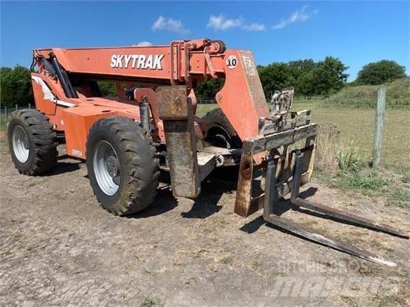 SkyTrak 10054 Chariot télescopique