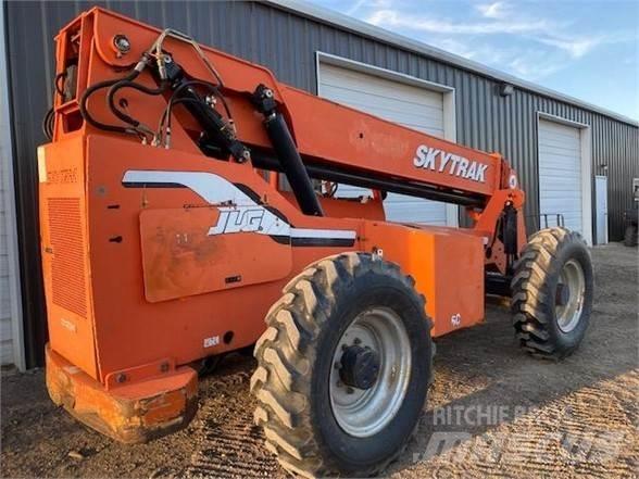 SkyTrak 6042 Chariot télescopique