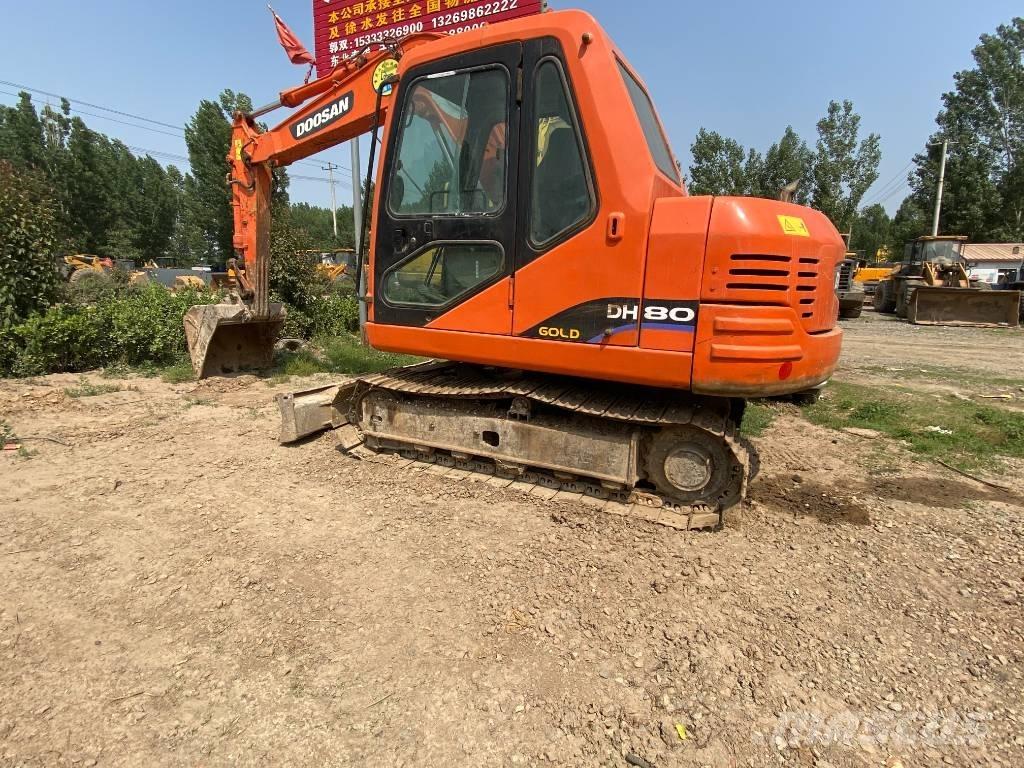 Doosan DH80 Pelle sur chenilles