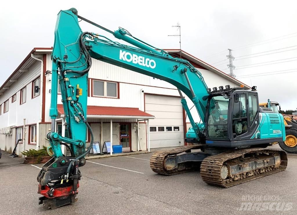 Kobelco SK210LC-10 Pelle sur chenilles