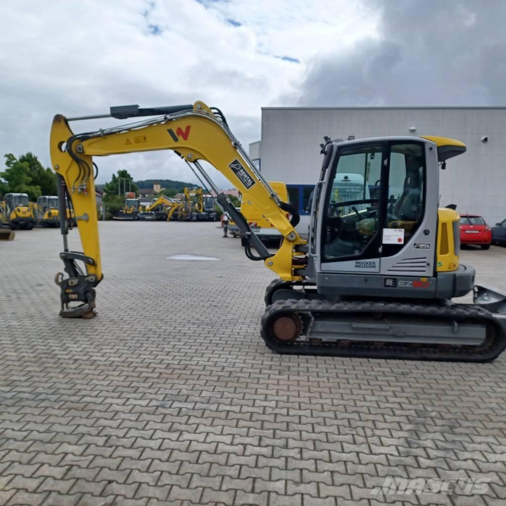 Wacker Neuson EZ80 Pelle sur chenilles