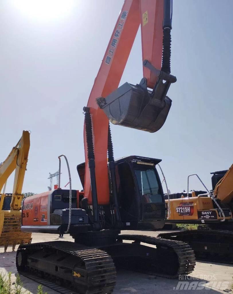 Hitachi Zaxis 240 LC Pelle sur chenilles