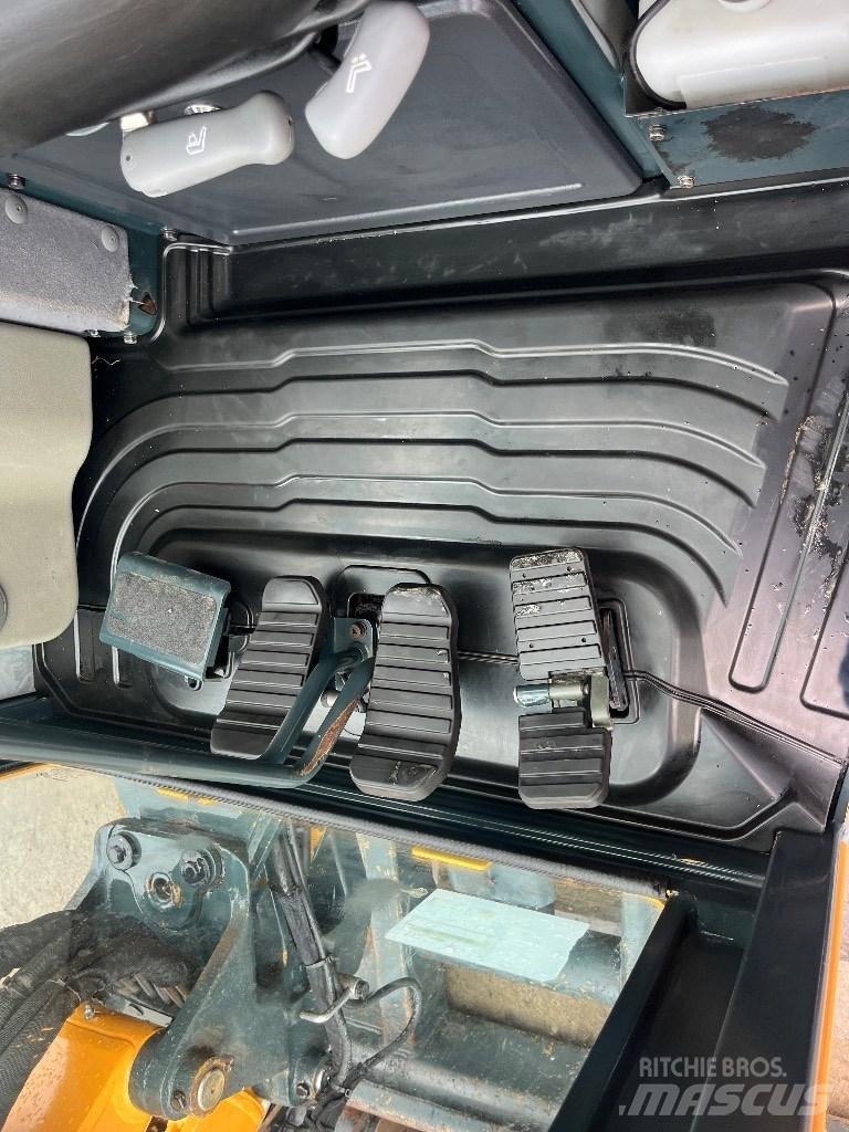 Hyundai R30 Z-9AK Mini pelle < 7t