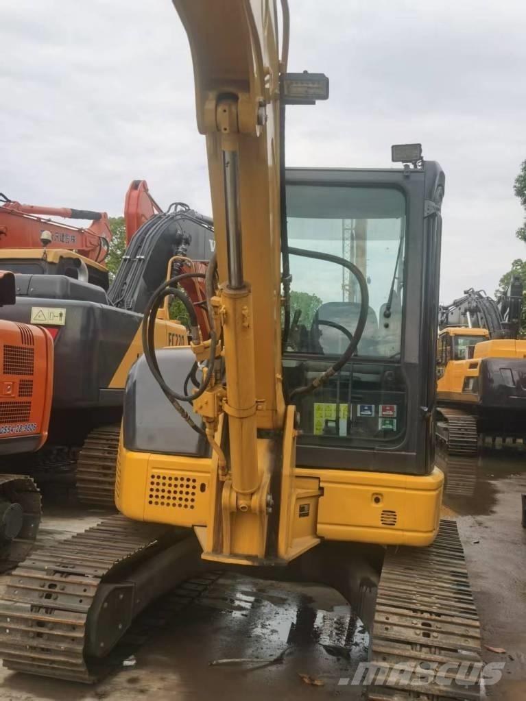 Komatsu PC 55 Mini pelle < 7t