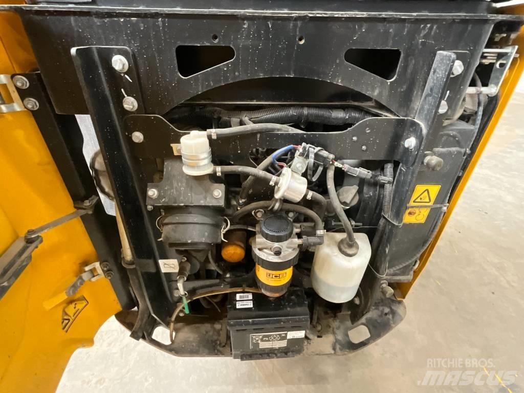 JCB 15 C-1 Mini pelle < 7t