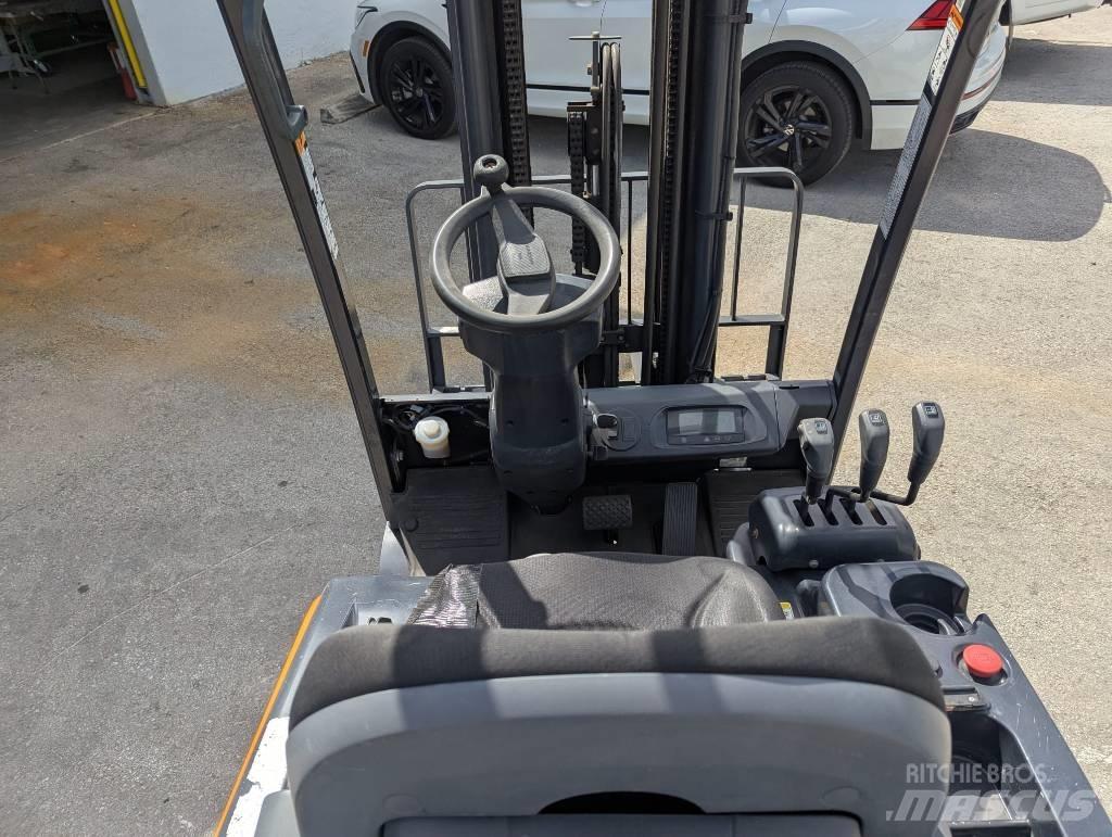 Doosan B 18 T-7 Chariots élévateurs électriques
