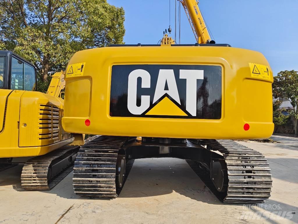 CAT 320 D Pelle sur chenilles