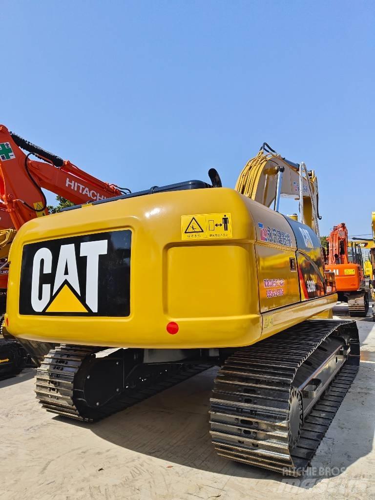 CAT 320 D Pelle sur chenilles