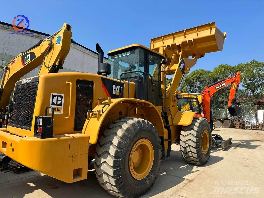 CAT 966 L Chargeuse sur pneus