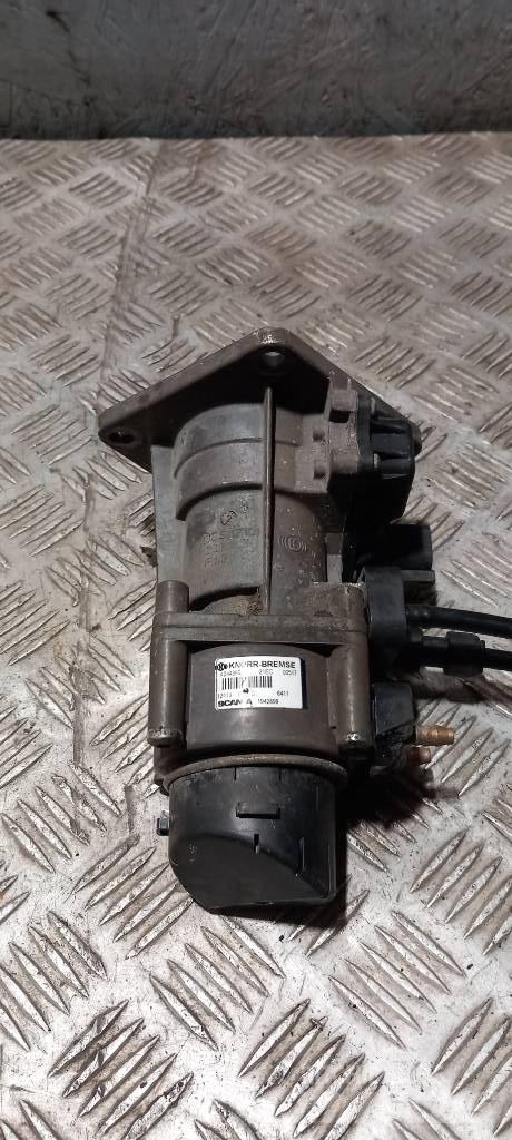 Scania G 400   1942889 Freins