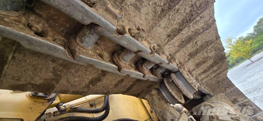 CAT D 6 N LGP Bouteurs sur chenilles