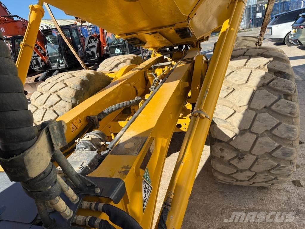 Bell B 30 E Tombereau articulé