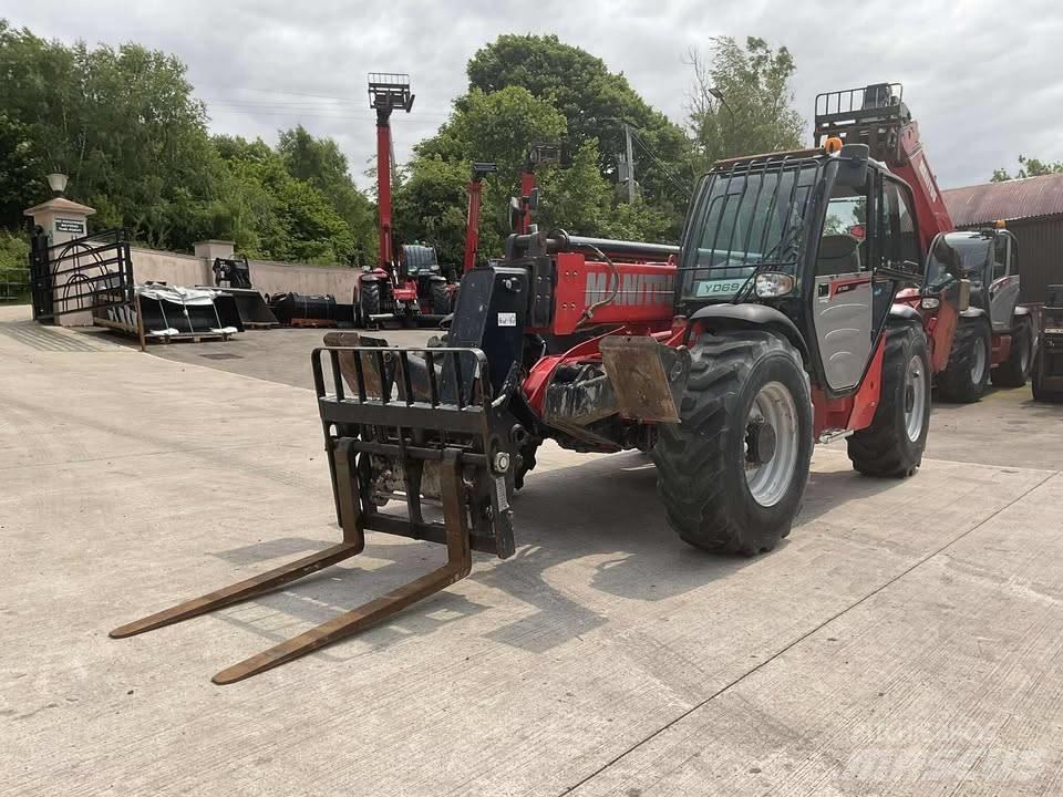 Manitou 1033 Chariot télescopique