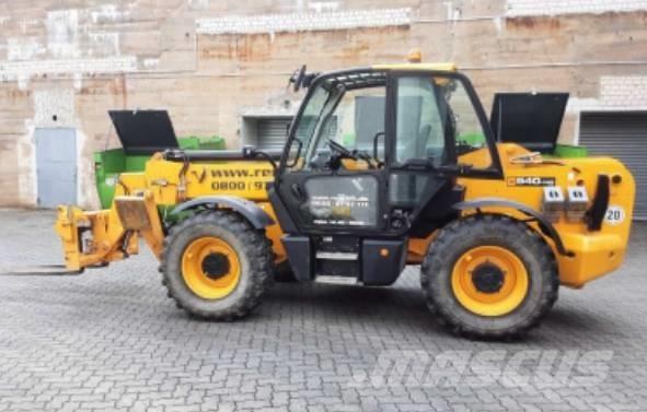 JCB 540-140 Chariot télescopique