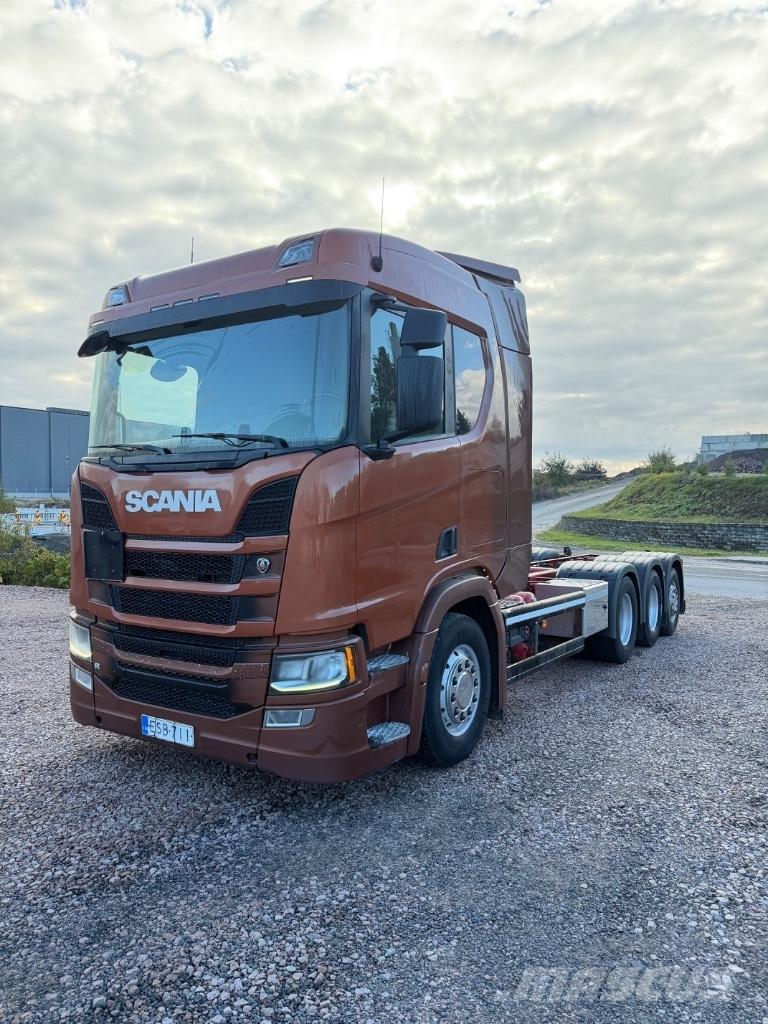 Scania R540B8x4*4NB Châssis cabine