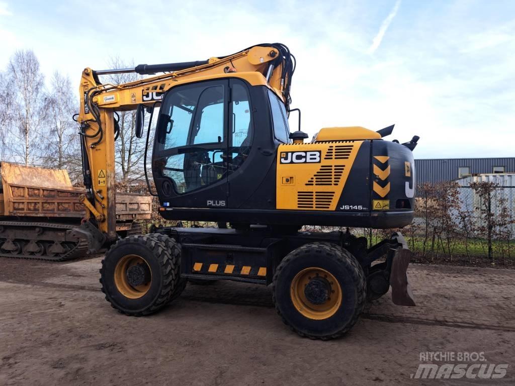 JCB JS 145 W Pelle sur pneus
