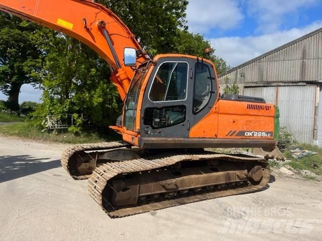 Doosan DX 225 LC Pelle sur chenilles