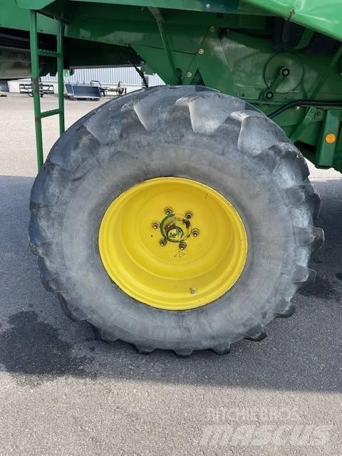 John Deere 1470 Moissonneuse batteuse