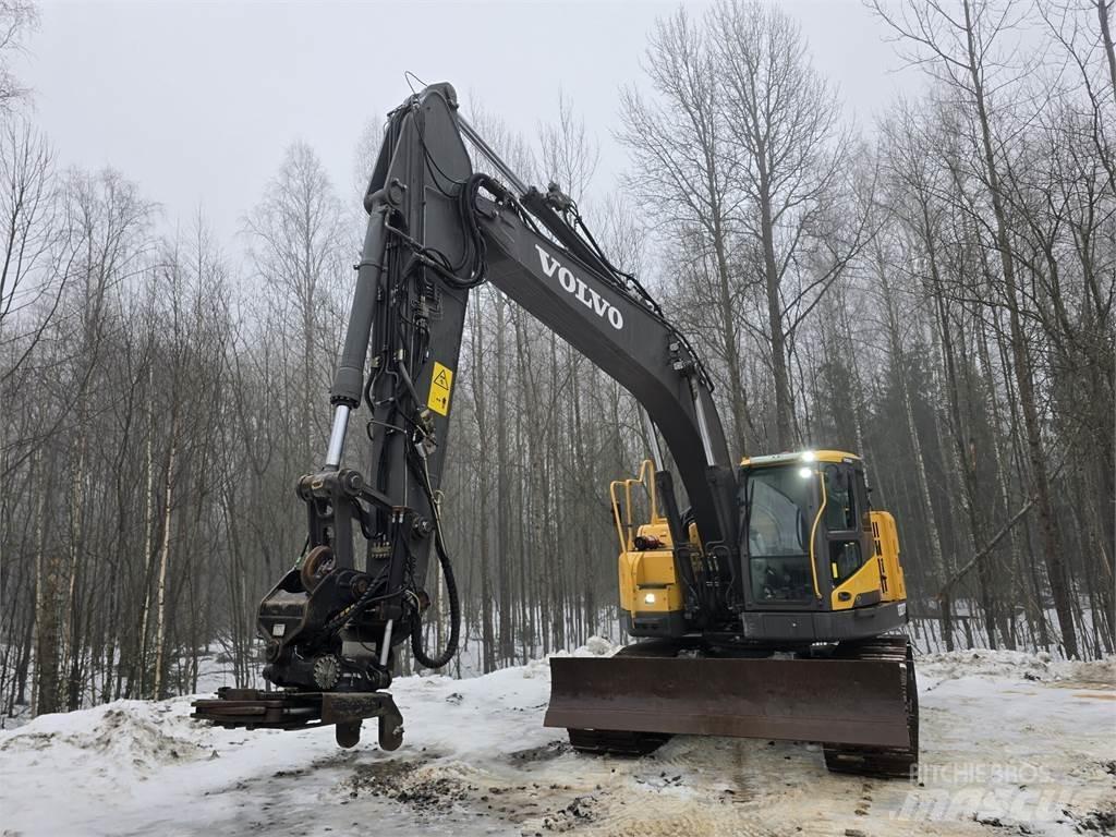Volvo ECR235DL Pelle sur chenilles