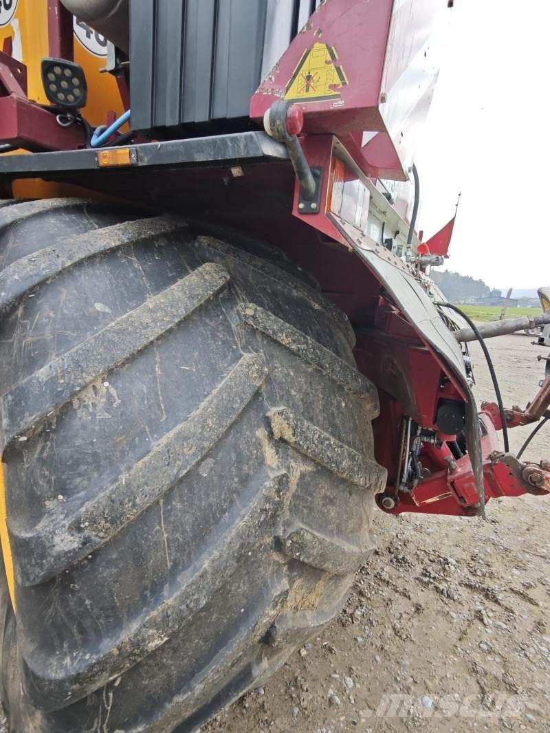 Vredo VT 3936 Epandeur de fumier