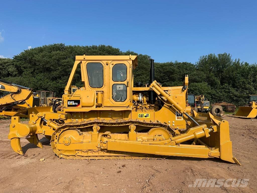 CAT D 7 G Bouteurs sur chenilles
