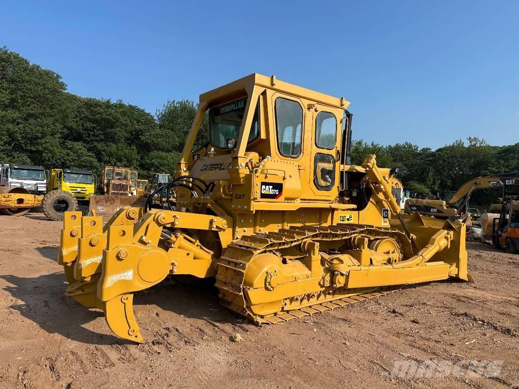 CAT D 7 G Bouteurs sur chenilles