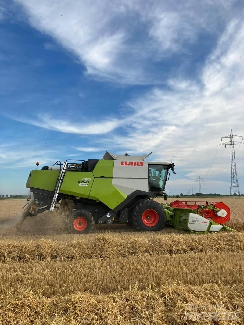 CLAAS Evion 430 Moissonneuse batteuse