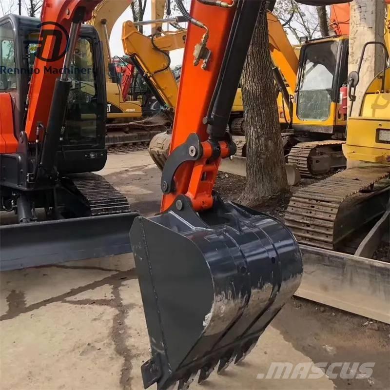 Doosan DX 60-9 C Pelle sur chenilles