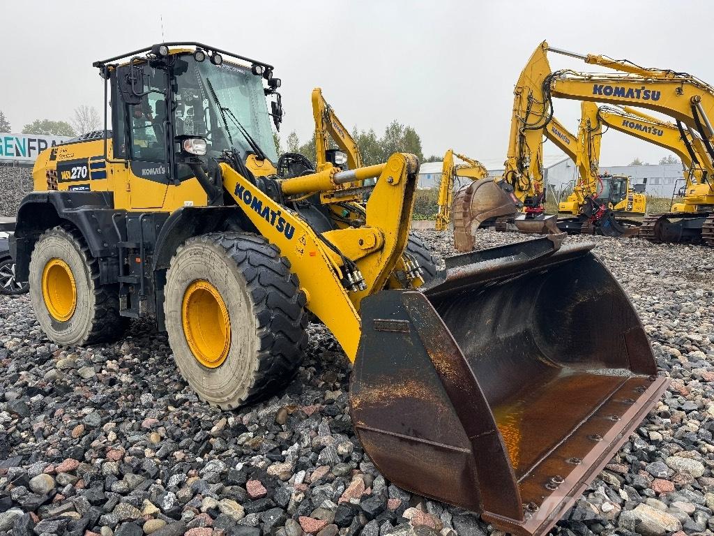 Komatsu WA 270-8 Chargeuse sur pneus