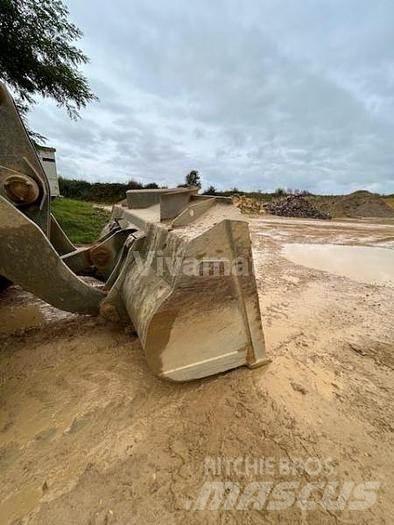 Doosan DL450 Chargeuse sur pneus