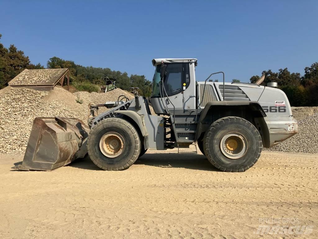 Liebherr L 566 Chargeuse sur pneus
