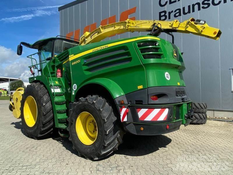 John Deere 8600i Ensileuse automotrice
