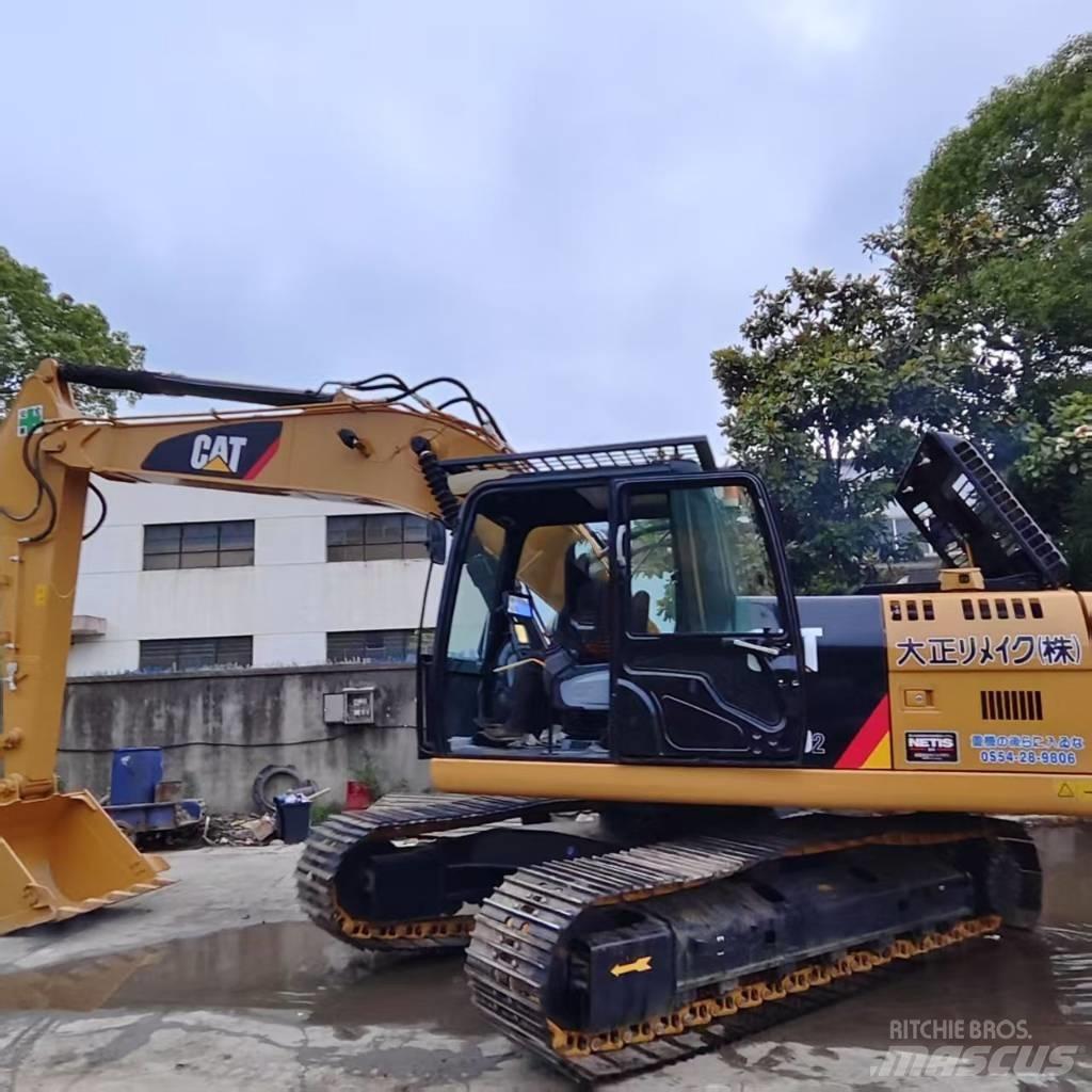 CAT 320 Pelle sur chenilles