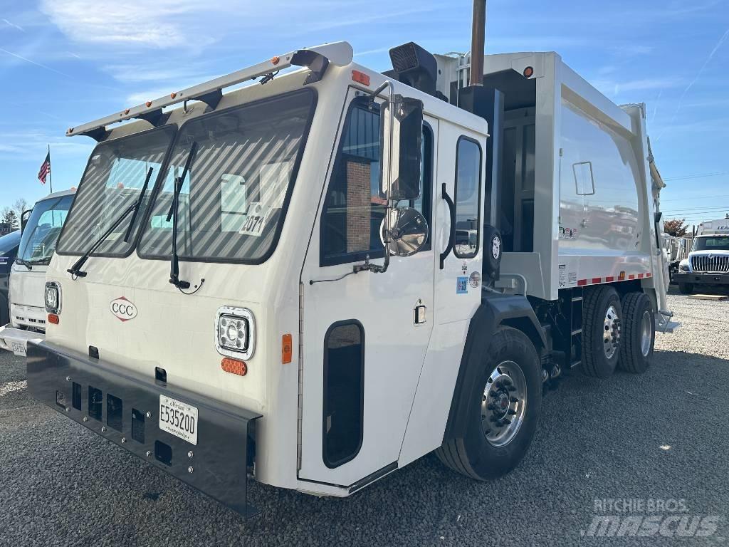  Crane Carrier LET2CC Camion poubelle