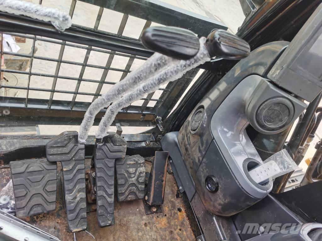 CAT 330 D Pelle sur chenilles