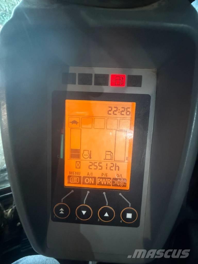 Hitachi ZX 48 U Mini pelle < 7t