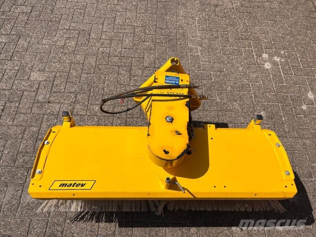 Matev SC-Hyd 140 Accessoires d'attache pour tracteurs compacts