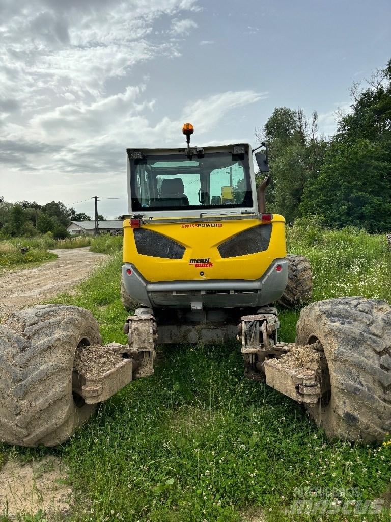 Menzi Muck M 340 Pelle spéciale