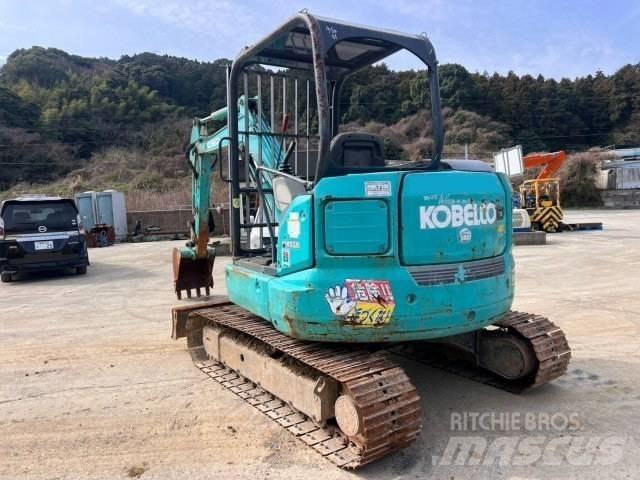 Kobelco SK45SR-6E Mini pelle < 7t