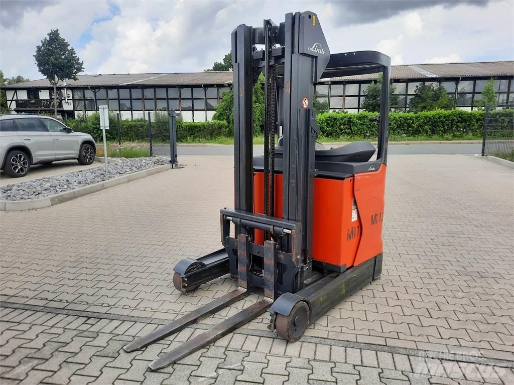Linde R14 Chariot à mât rétractable