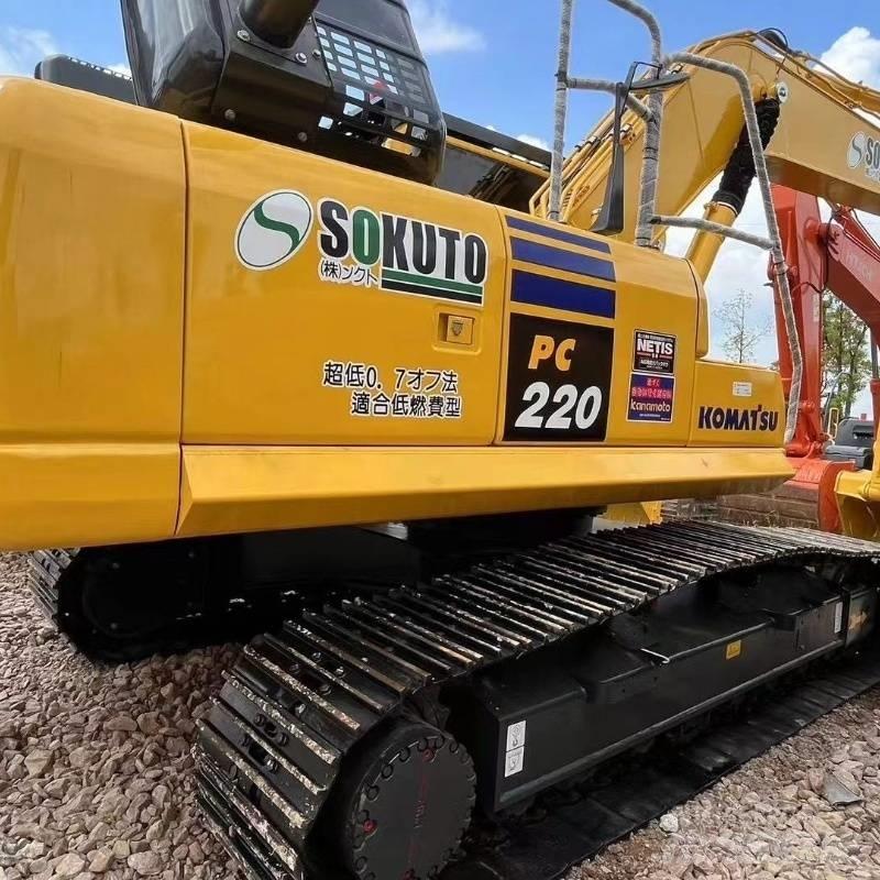 Komatsu PC 220 Pelle sur chenilles