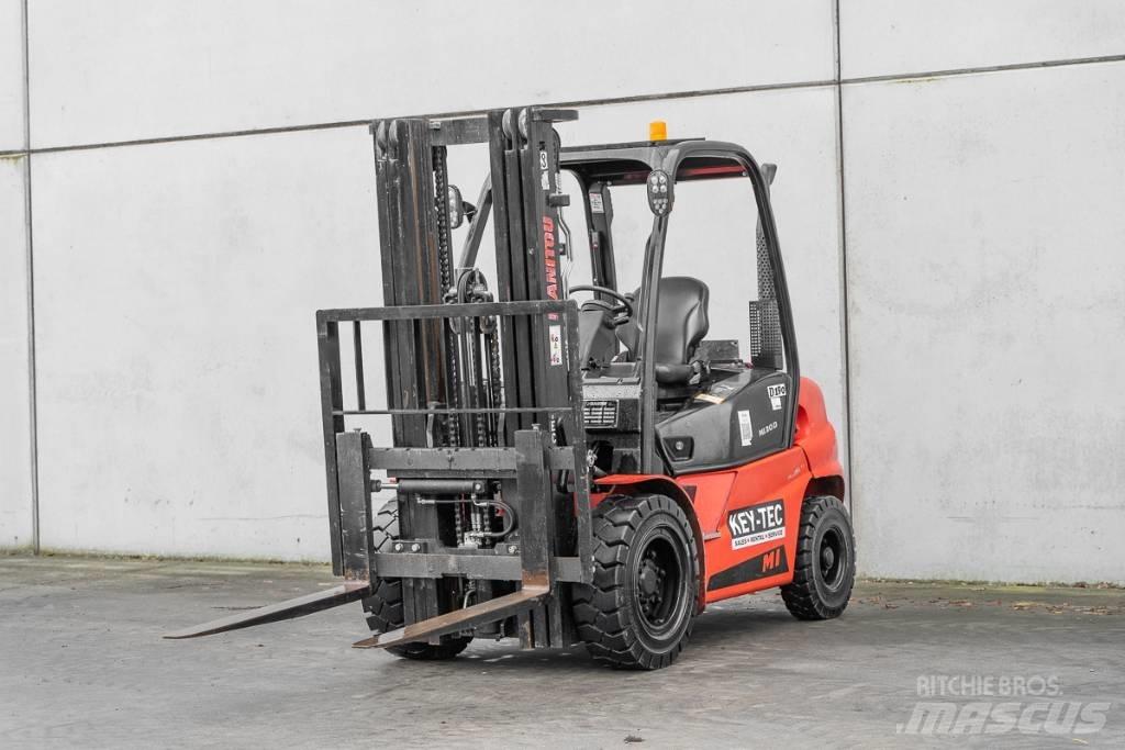 Manitou MI 30 D Chariots diesel