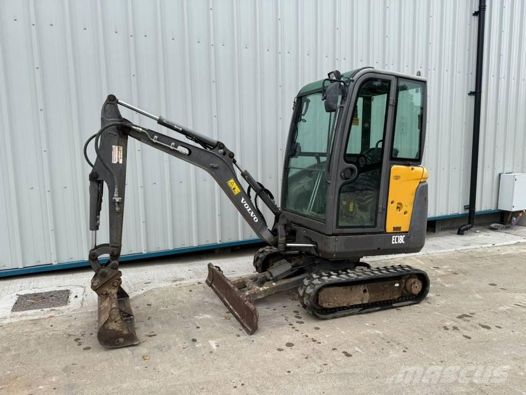 Volvo EC 18 C Mini pelle < 7t