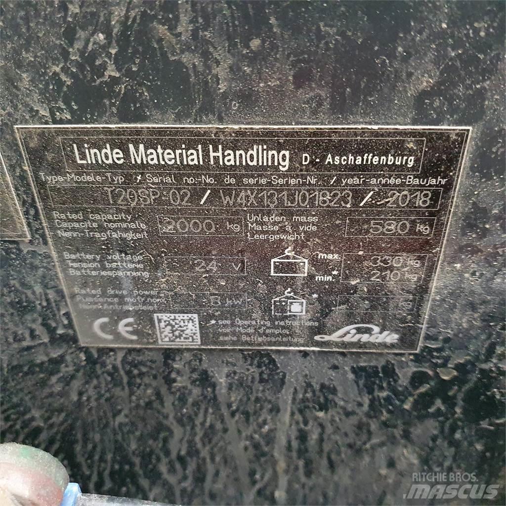 Linde T20SP kurz Transpalette accompagnant