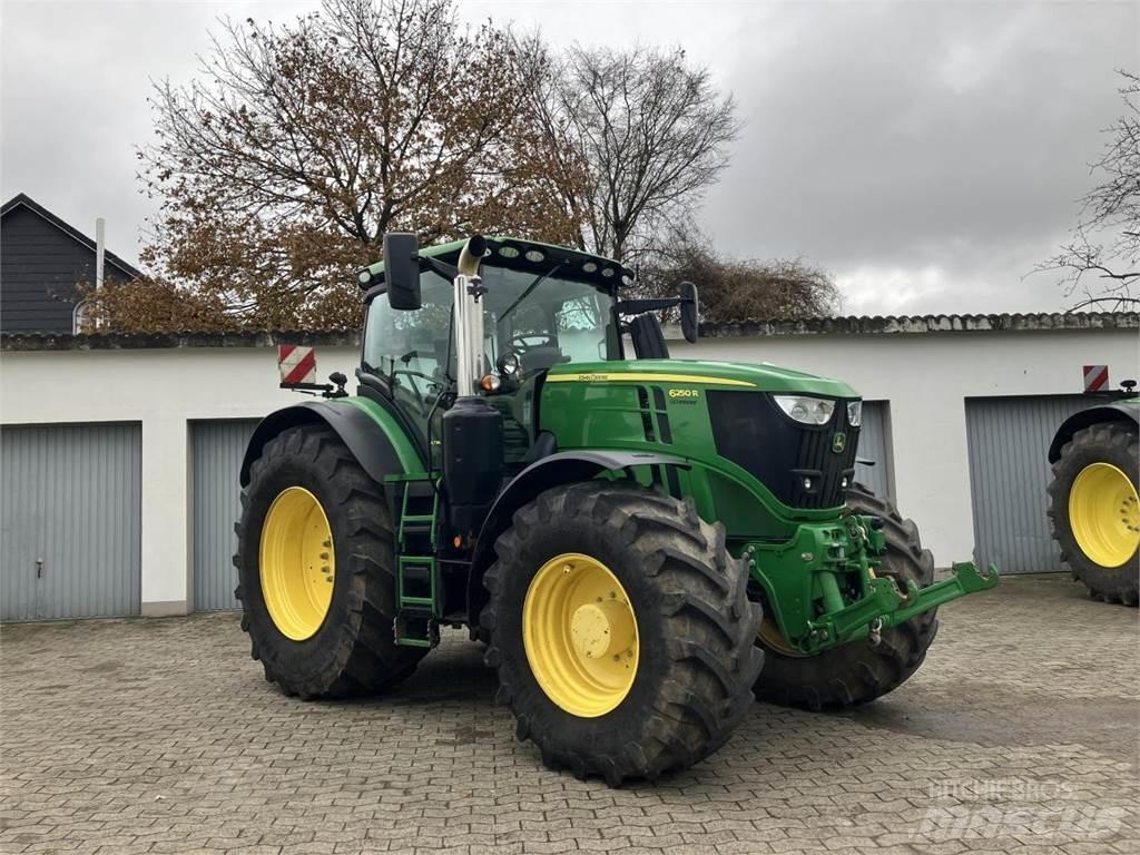 John Deere 6250R Tracteur