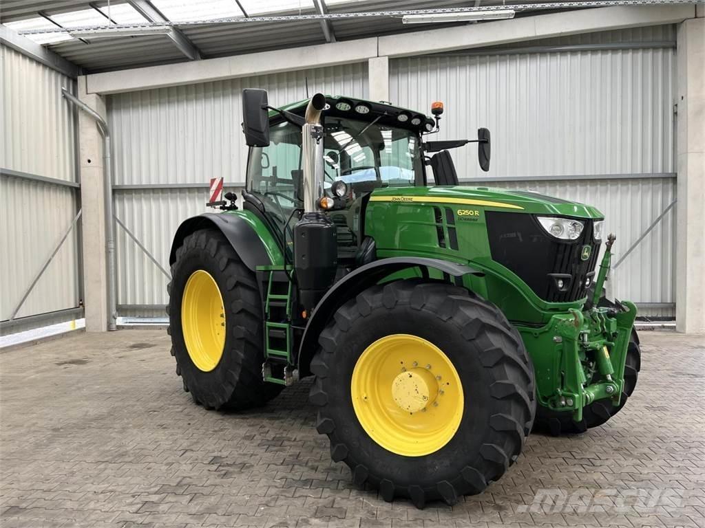 John Deere 6250R Tracteur